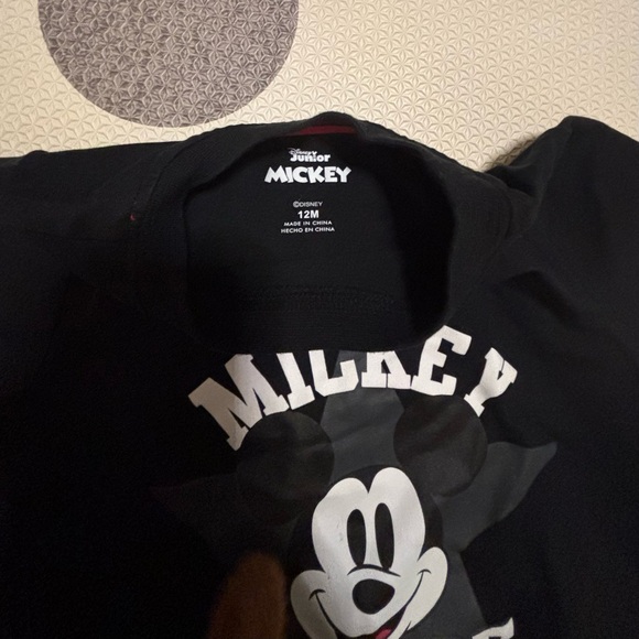 Lot Of 6 Pre-owned 12-18Months Baby Bodysuits, T-shirts, Nike/Adidas/Gap/Disney - Picture 11 of 13